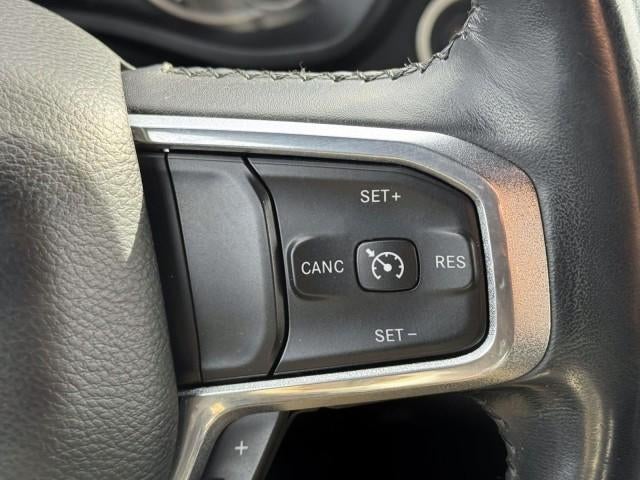 2019 RAM 1500 Laramie 4x4 Crew Cab 5'7" Box