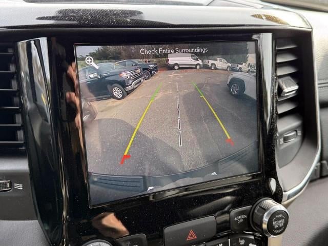 2019 RAM 1500 Laramie 4x4 Crew Cab 5'7" Box