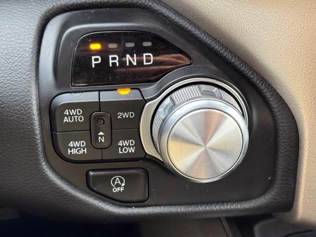 2019 RAM 1500 Laramie 4x4 Crew Cab 5'7" Box