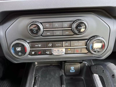 2025 Ford Bronco Outer Banks 4 Door 4x4