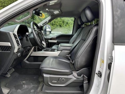 2017 Ford Super Duty F-250 SRW Lariat 4WD Crew Cab 6.75' Box