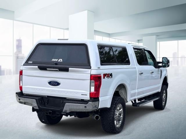 2017 Ford Super Duty F-250 SRW Lariat 4WD Crew Cab 6.75' Box