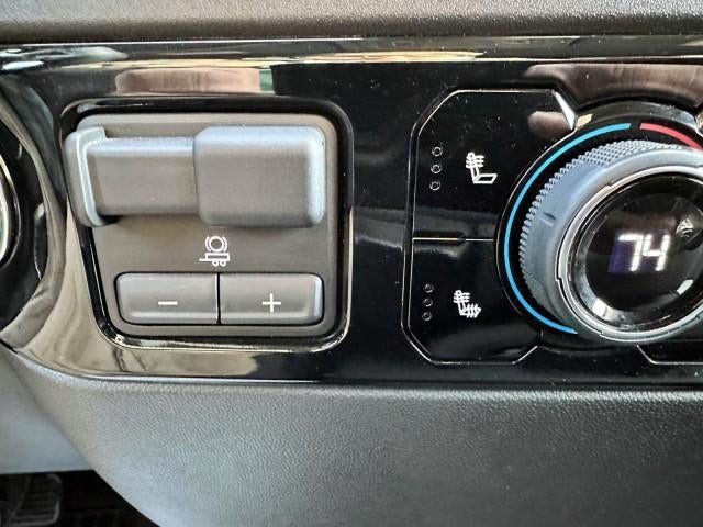 2025 Chevrolet Silverado 2500 HD Crew Cab Standard Box 4-Wheel Drive LT