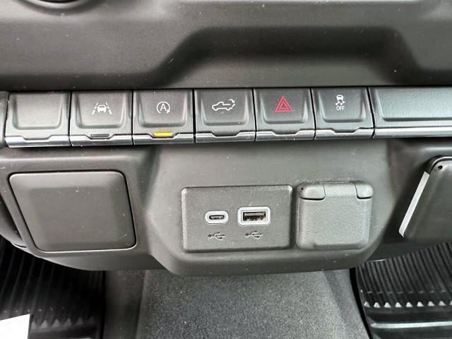 2023 Chevrolet Silverado 1500 Crew Cab Short Box 4-Wheel Drive Custom