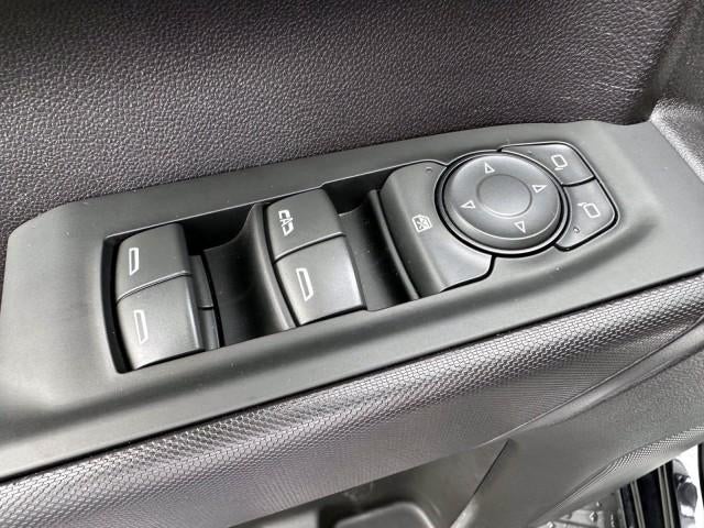 2023 Chevrolet Silverado 1500 Crew Cab Short Box 4-Wheel Drive Custom