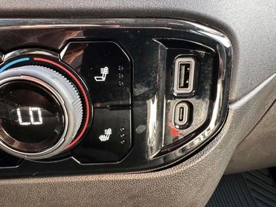 2024 Chevrolet Silverado 1500 Crew Cab Short Box 4-Wheel Drive LT 2FL