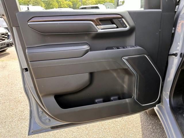 2024 Chevrolet Silverado 1500 Crew Cab Short Box 4-Wheel Drive LT 2FL