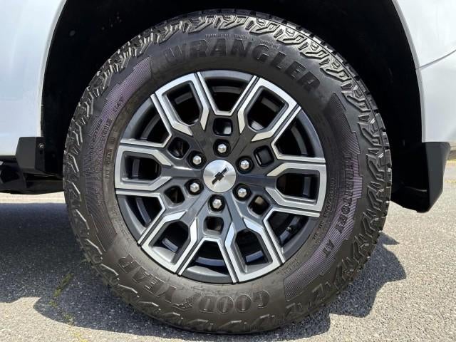 2023 Chevrolet Colorado Crew Cab Short Box 4-Wheel Drive Z71