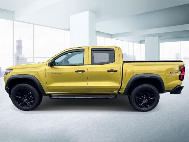 2023 Chevrolet Colorado Trail Boss - Photo 2
