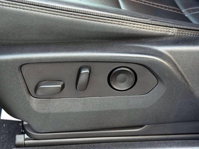 2022 Chevrolet Silverado 1500 Crew Cab Short Box 4-Wheel Drive High Country