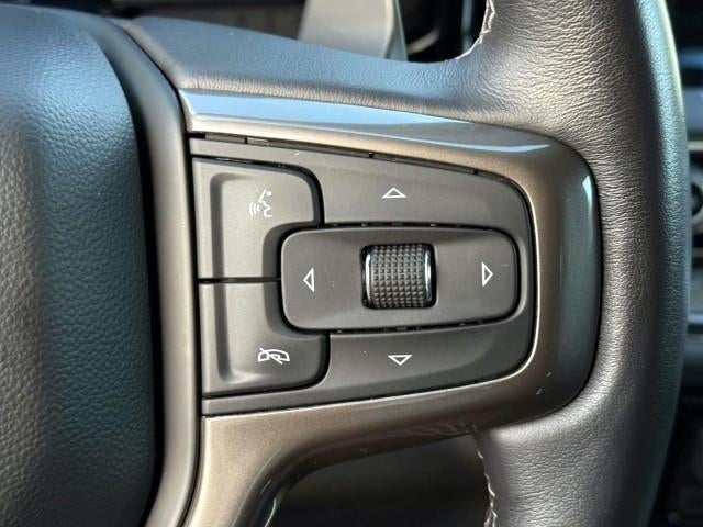 2022 Chevrolet Silverado 1500 Crew Cab Short Box 4-Wheel Drive High Country