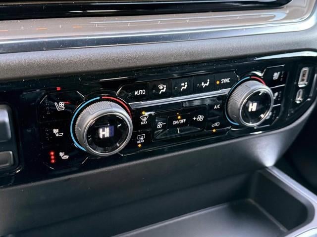 2022 Chevrolet Silverado 1500 Crew Cab Short Box 4-Wheel Drive High Country