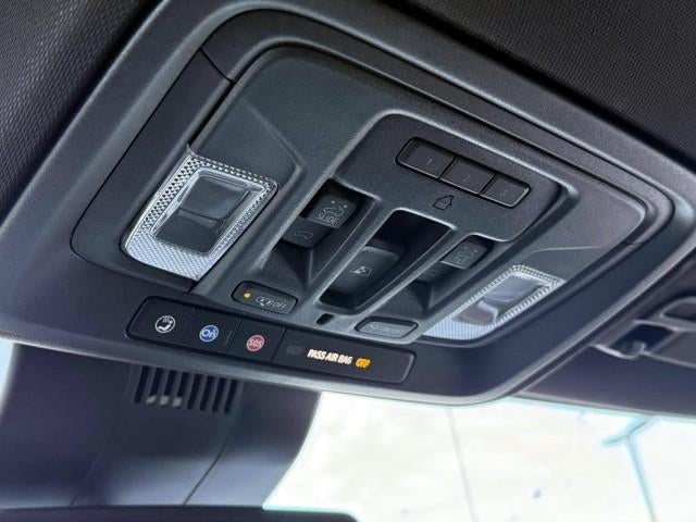 2022 Chevrolet Silverado 1500 Crew Cab Short Box 4-Wheel Drive High Country