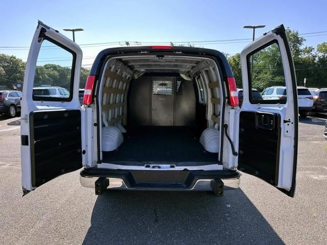 2025 Chevrolet Express Cargo Van 2500 Regular Wheelbase Rear-Wheel Drive