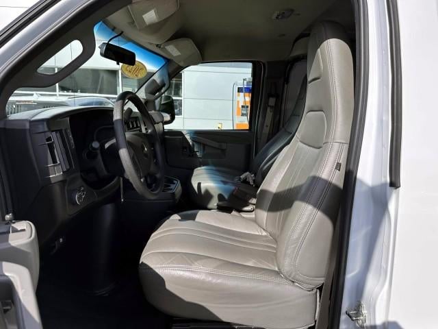 2025 Chevrolet Express Cargo Van 2500 Extended Wheelbase Rear-Wheel Drive