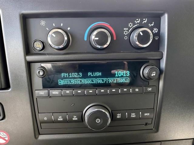 2025 Chevrolet Express Cargo Van 2500 Extended Wheelbase Rear-Wheel Drive