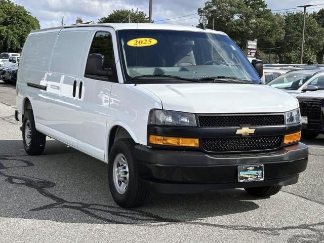 2025 Chevrolet Express Cargo Van 2500 Extended Wheelbase Rear-Wheel Drive