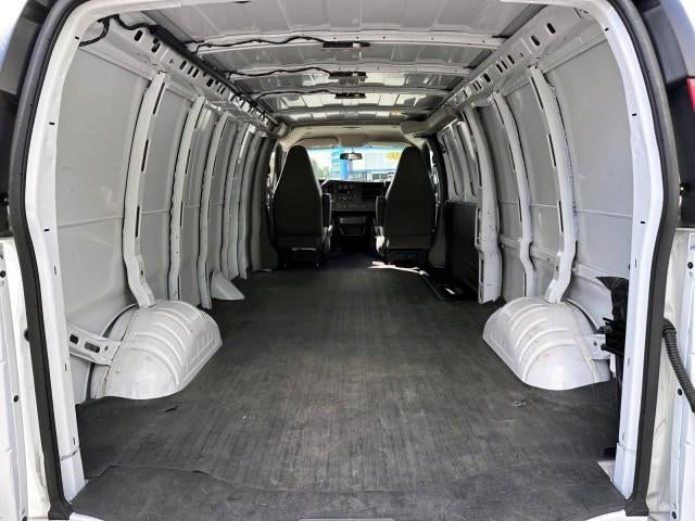 2025 Chevrolet Express Cargo Van 2500 Extended Wheelbase Rear-Wheel Drive