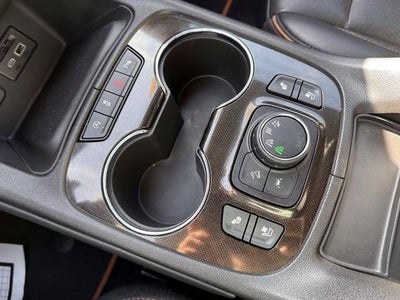 2023 GMC Acadia AWD AT4