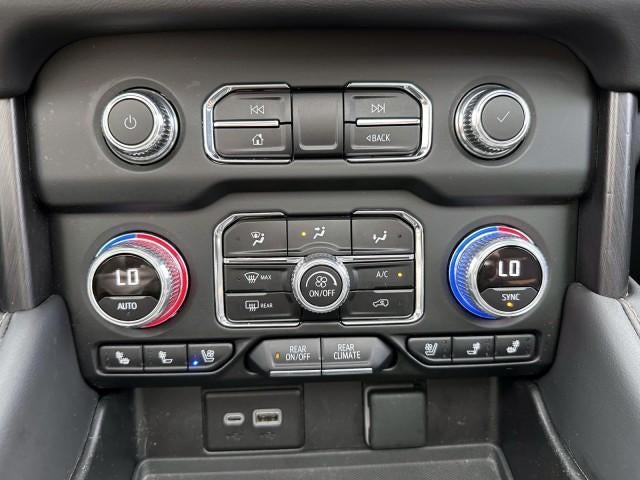 2023 GMC Yukon XL 4WD 4dr AT4