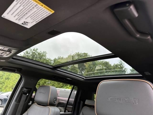 2023 GMC Yukon XL 4WD 4dr AT4
