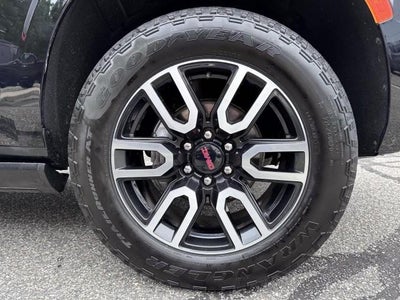 2023 GMC Yukon XL 4WD 4dr AT4
