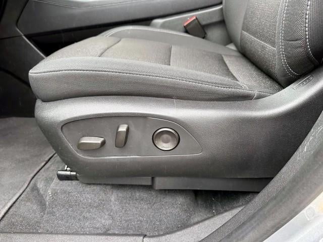 2024 Chevrolet Traverse LT w/1LT