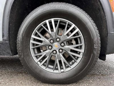 2024 Chevrolet Traverse LT w/1LT