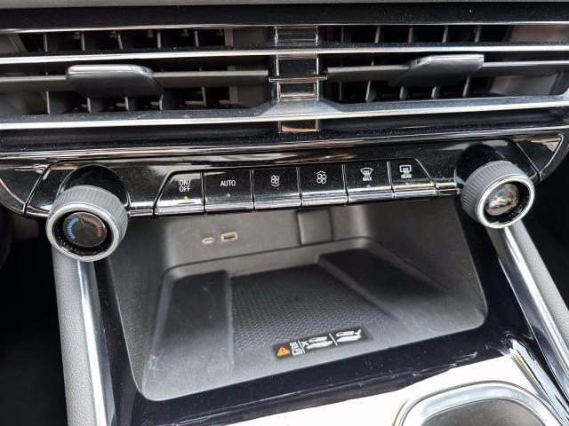 2025 Chevrolet Traverse LT w/1LT