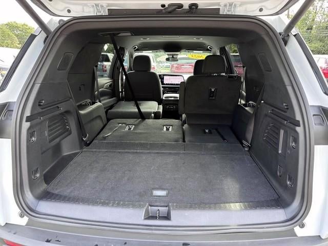 2025 Chevrolet Traverse LT w/1LT