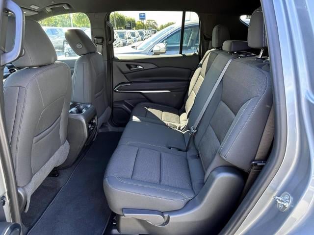 2024 Chevrolet Traverse LS w/2LS