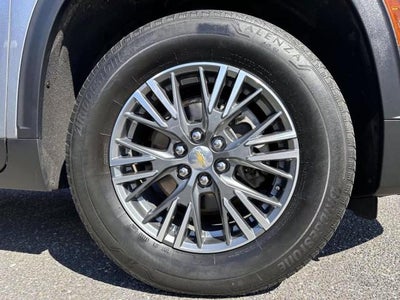2024 Chevrolet Traverse LS w/2LS