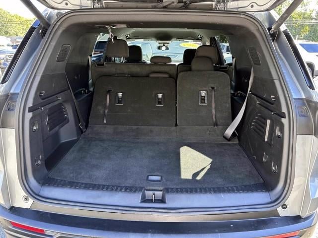 2024 Chevrolet Traverse LS w/2LS