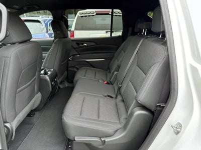2024 Chevrolet Traverse LS w/2LS