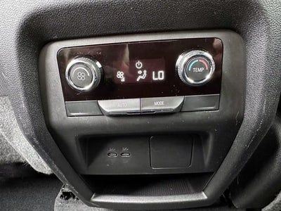 2024 Chevrolet Traverse LS w/2LS