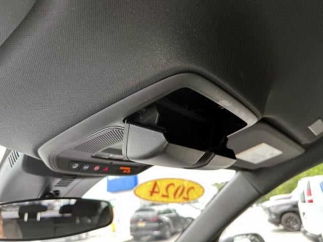 2024 Chevrolet Traverse LS w/2LS