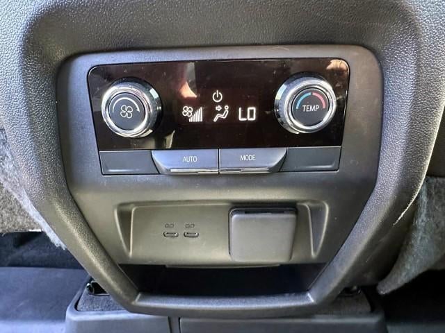 2024 Chevrolet Traverse LT w/2LT