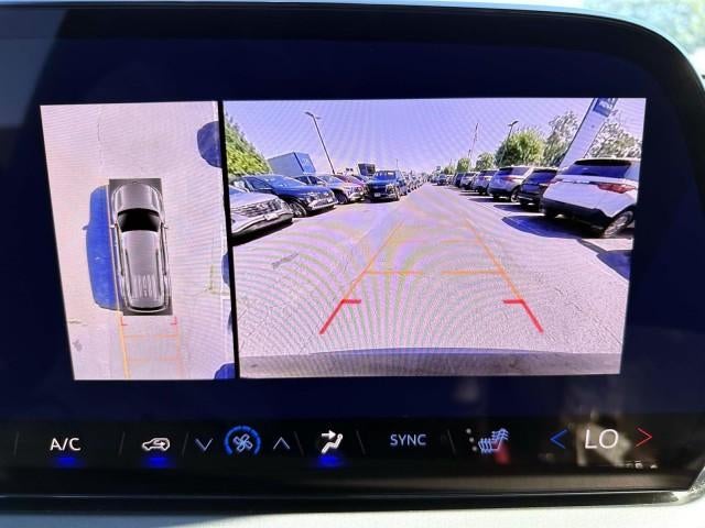2024 Chevrolet Traverse LT w/2LT