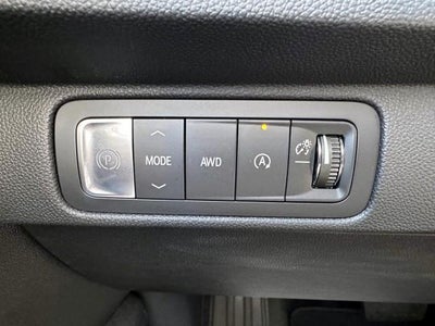 2024 Chevrolet Traverse LT w/2LT