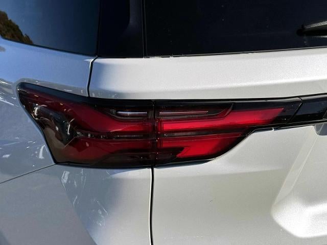 2023 Chevrolet Traverse AWD 2LT