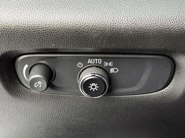 2023 Chevrolet Traverse AWD 2LT