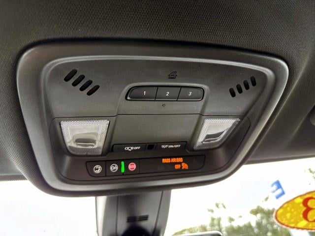2023 Chevrolet Traverse AWD 2LT