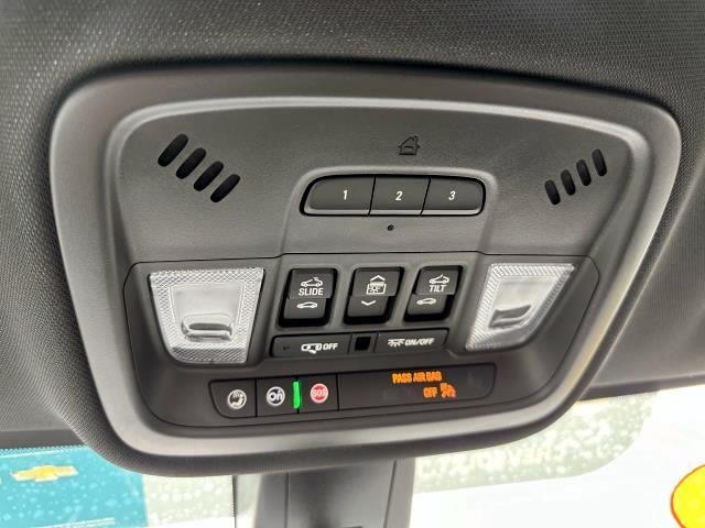 2023 Chevrolet Traverse AWD 2LT