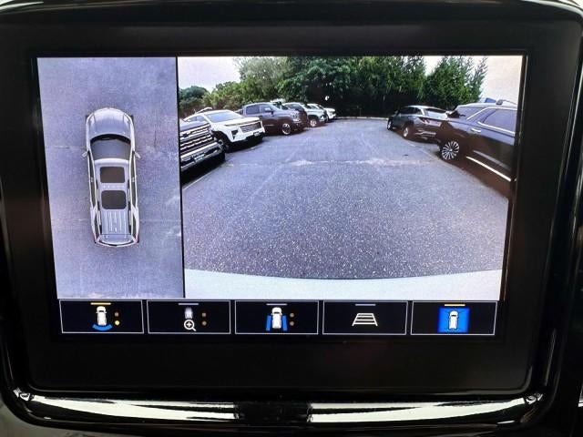2023 Chevrolet Traverse AWD 2LT