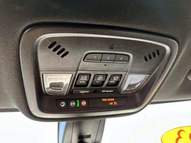 2023 Chevrolet Traverse AWD 2LT