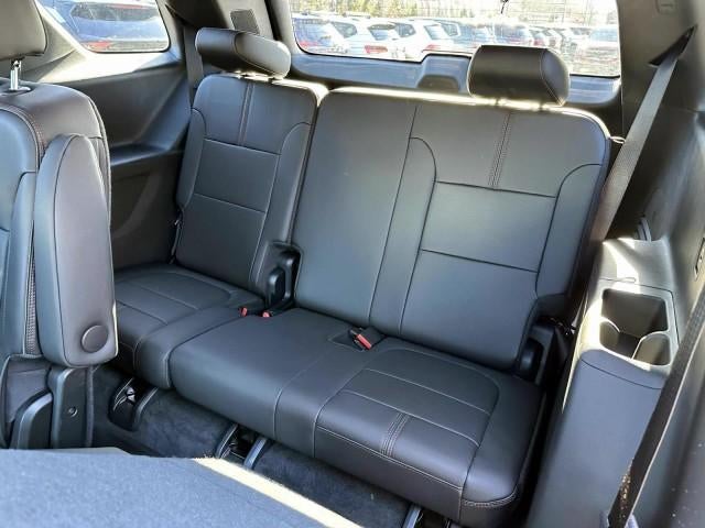 2023 Chevrolet Traverse AWD 2LT
