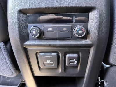 2023 Chevrolet Traverse AWD 2LT