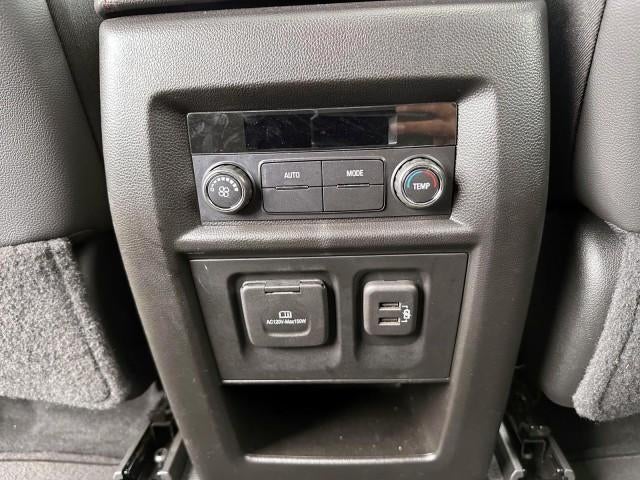 2023 Chevrolet Traverse AWD 2LT