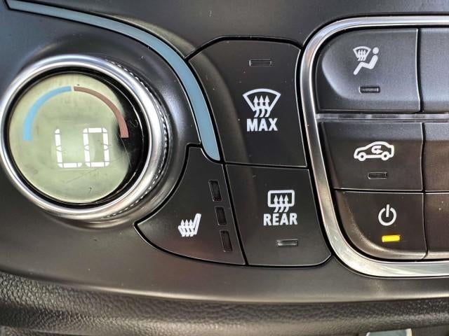 2023 Chevrolet Traverse AWD 2LT