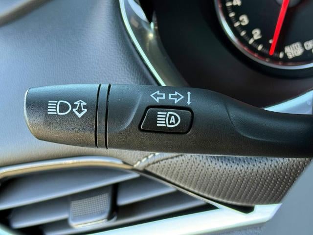 2023 Chevrolet Traverse AWD 1LZ